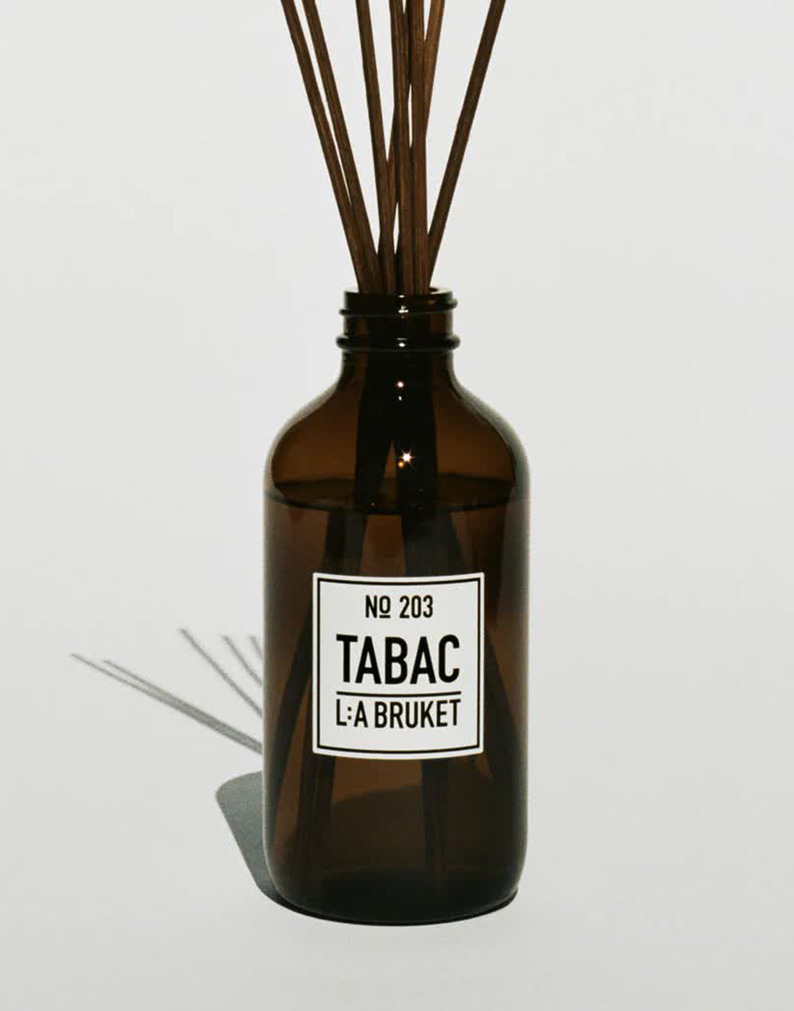 203 Tobacco room diffuser 200ml