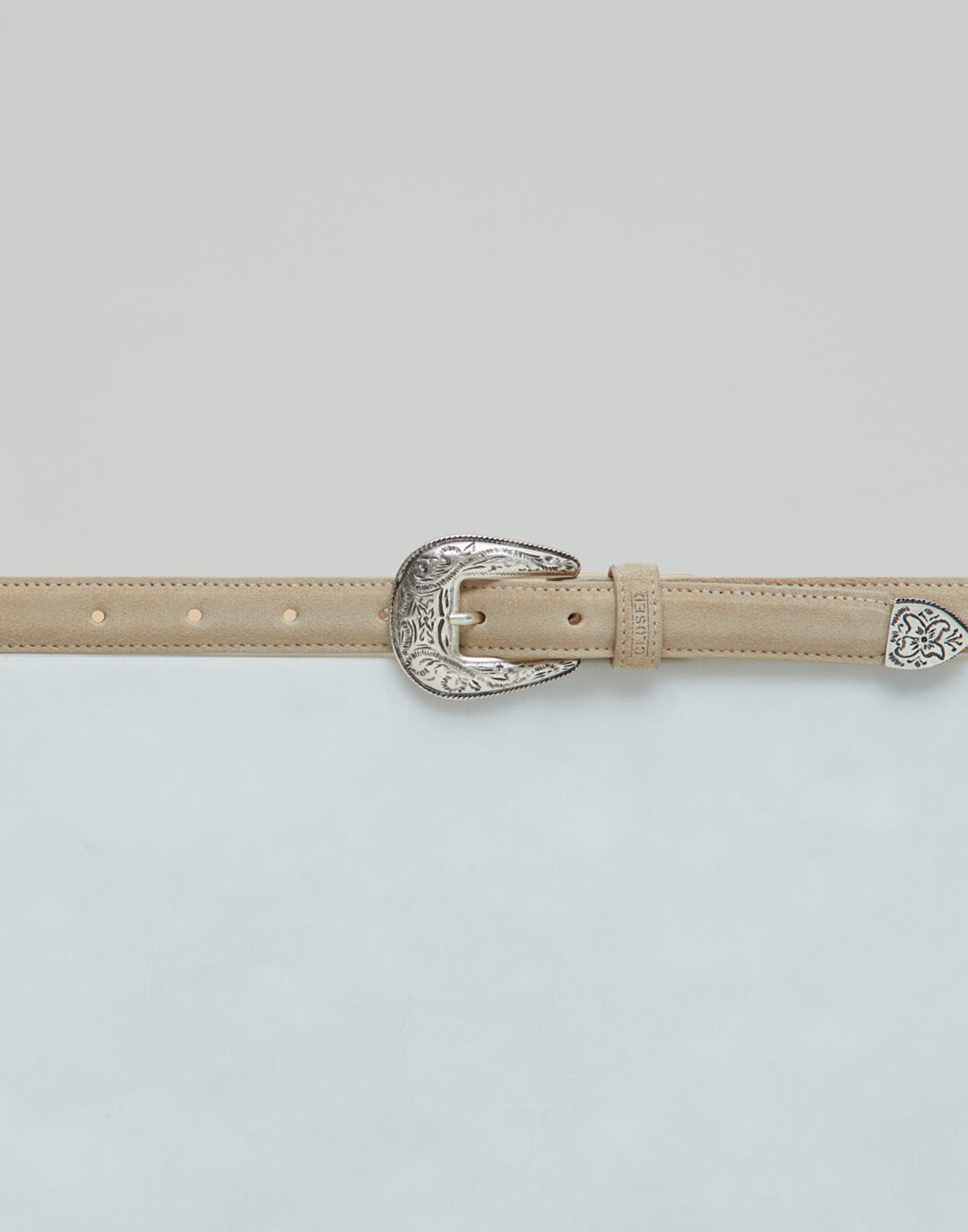 Suede belt with western buckle