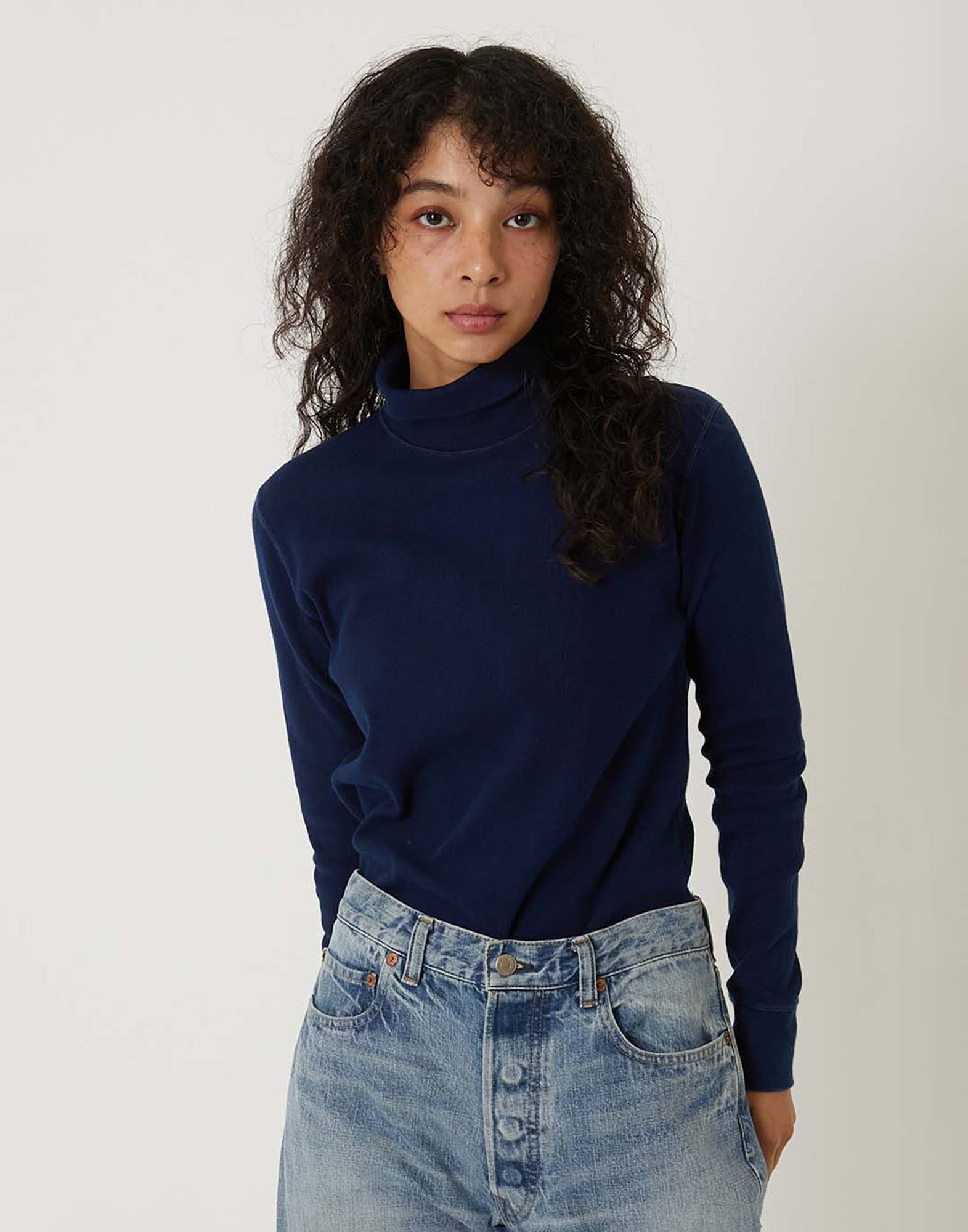 BLUE BLUE JAPAN T-shirt a Collo Alto in Jersey a Coste Blu Indigo