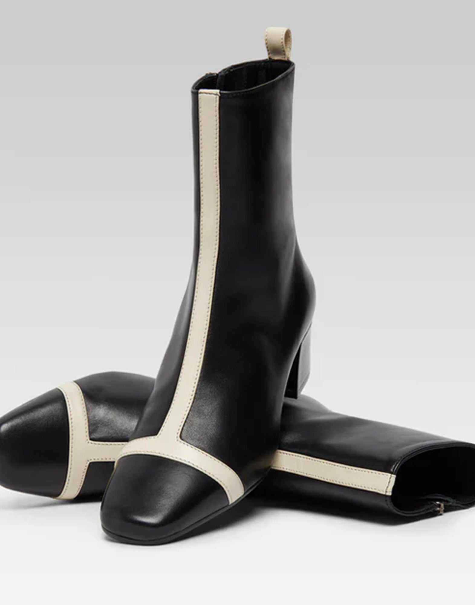 CAREL Stivaletti Audrey in Pelle Nero e Avorio