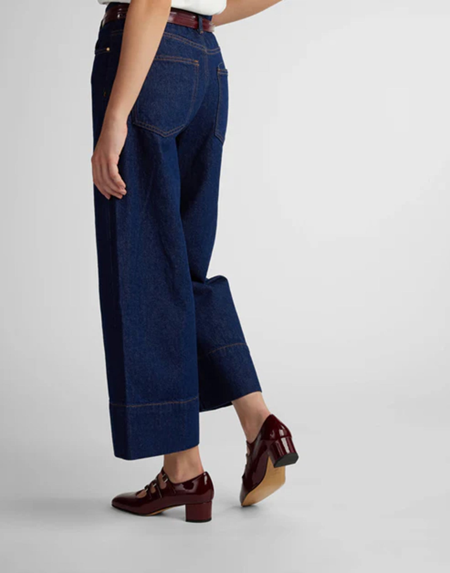 CAREL Mary Jane Kina in Vernice Bordeaux