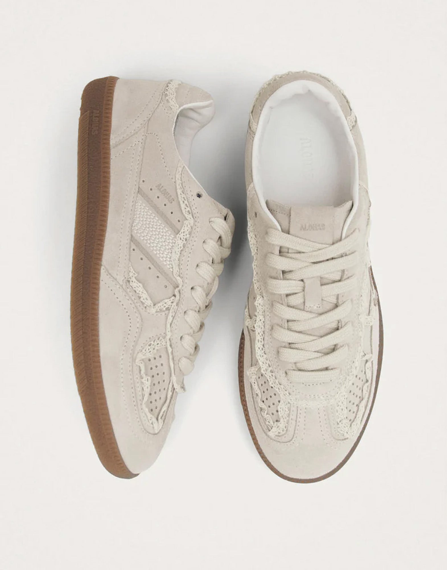 ALOHAS Sneakers Tb.490 in Pelle Crema con Dettagli Uncinetto