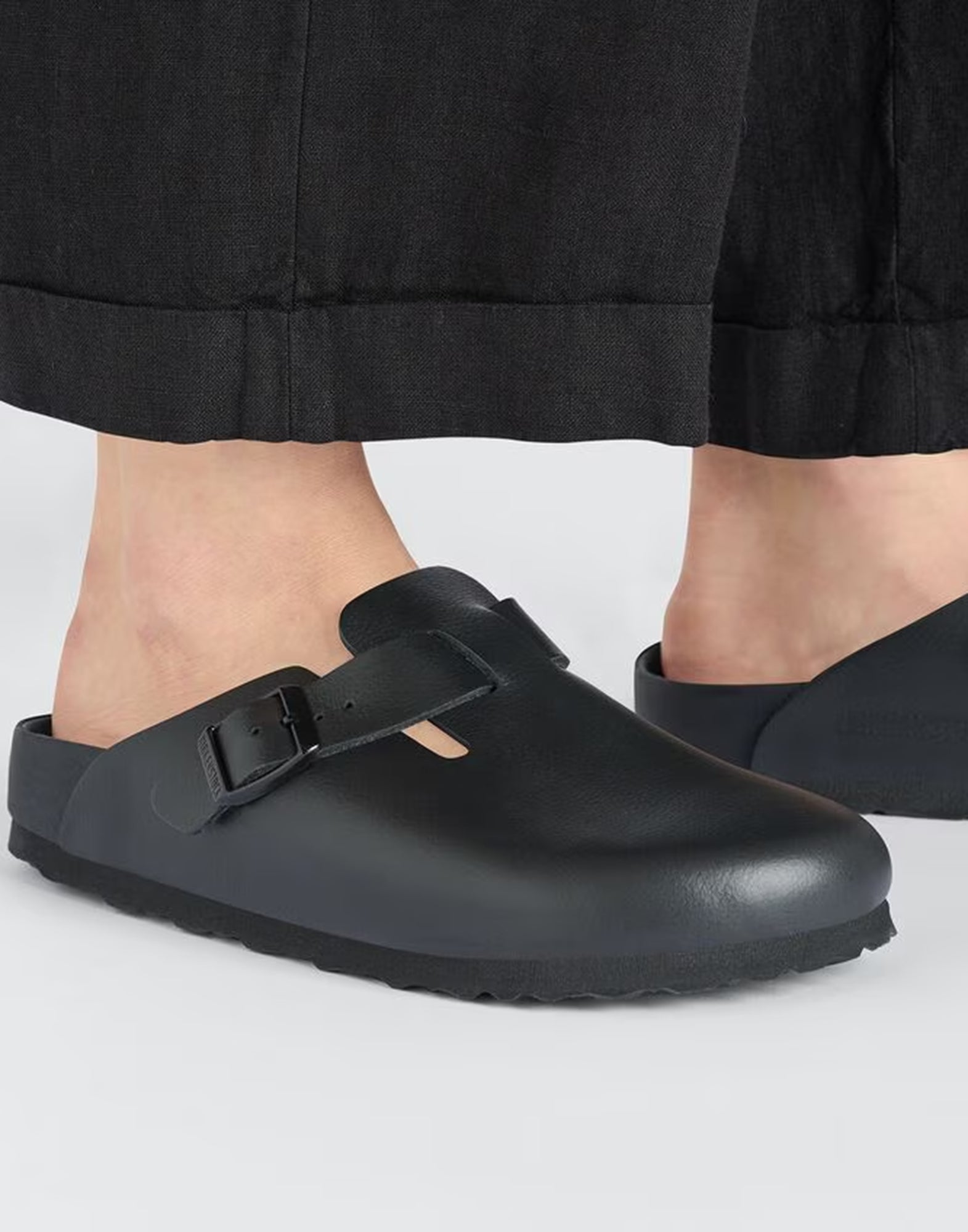 BIRKENSTOCK Boston Exquisite in Pelle Nera