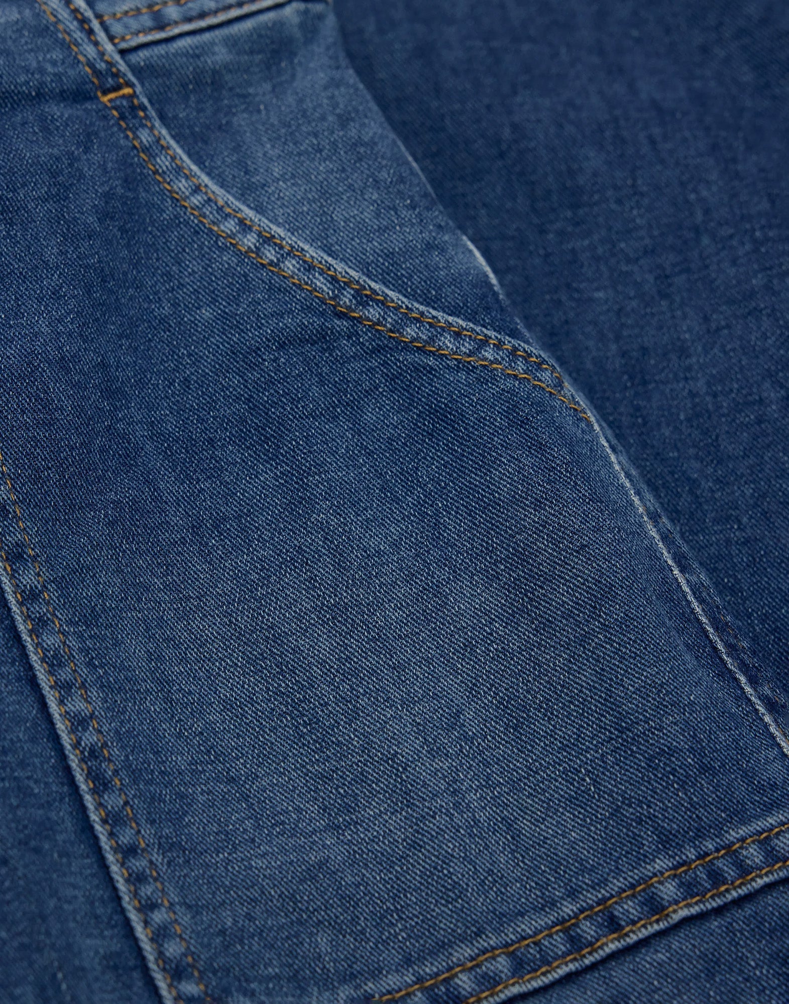 CLOSED Jeans Flared Aria in Denim Rigenerato