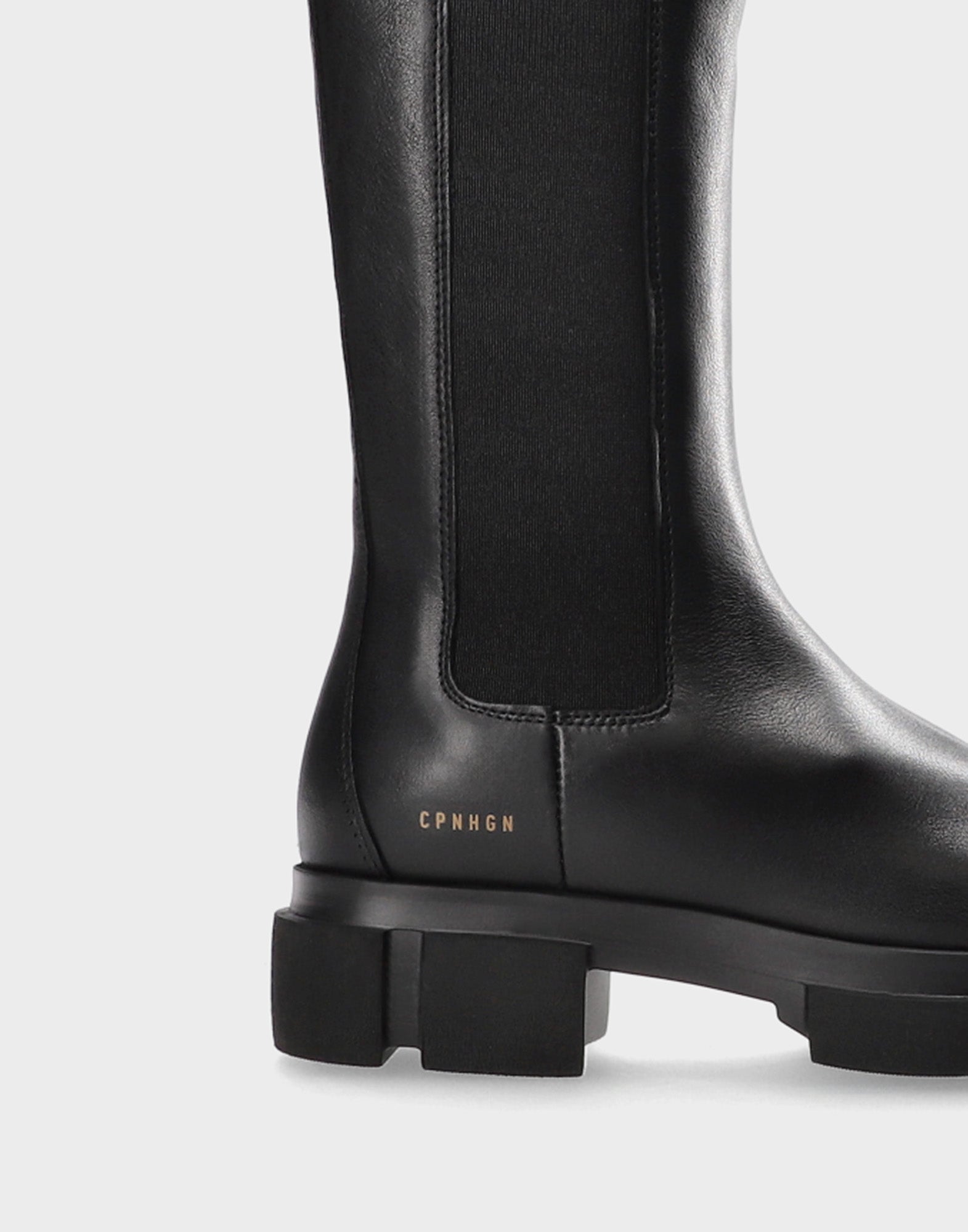 COPENHAGEN Chealsea Boots Alti in Vitello Nero
