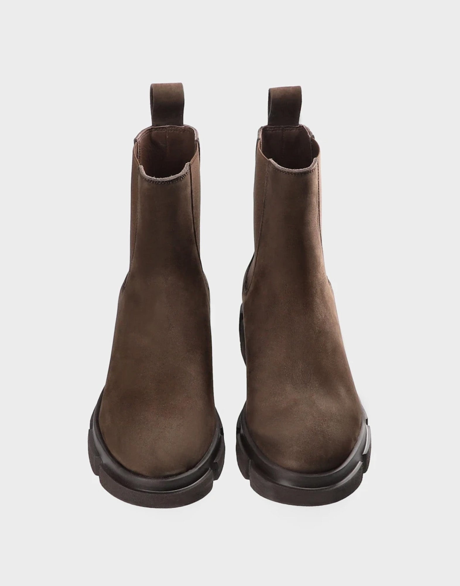 COPENHAGEN Chealsea Boots in Nabuk Chocolate