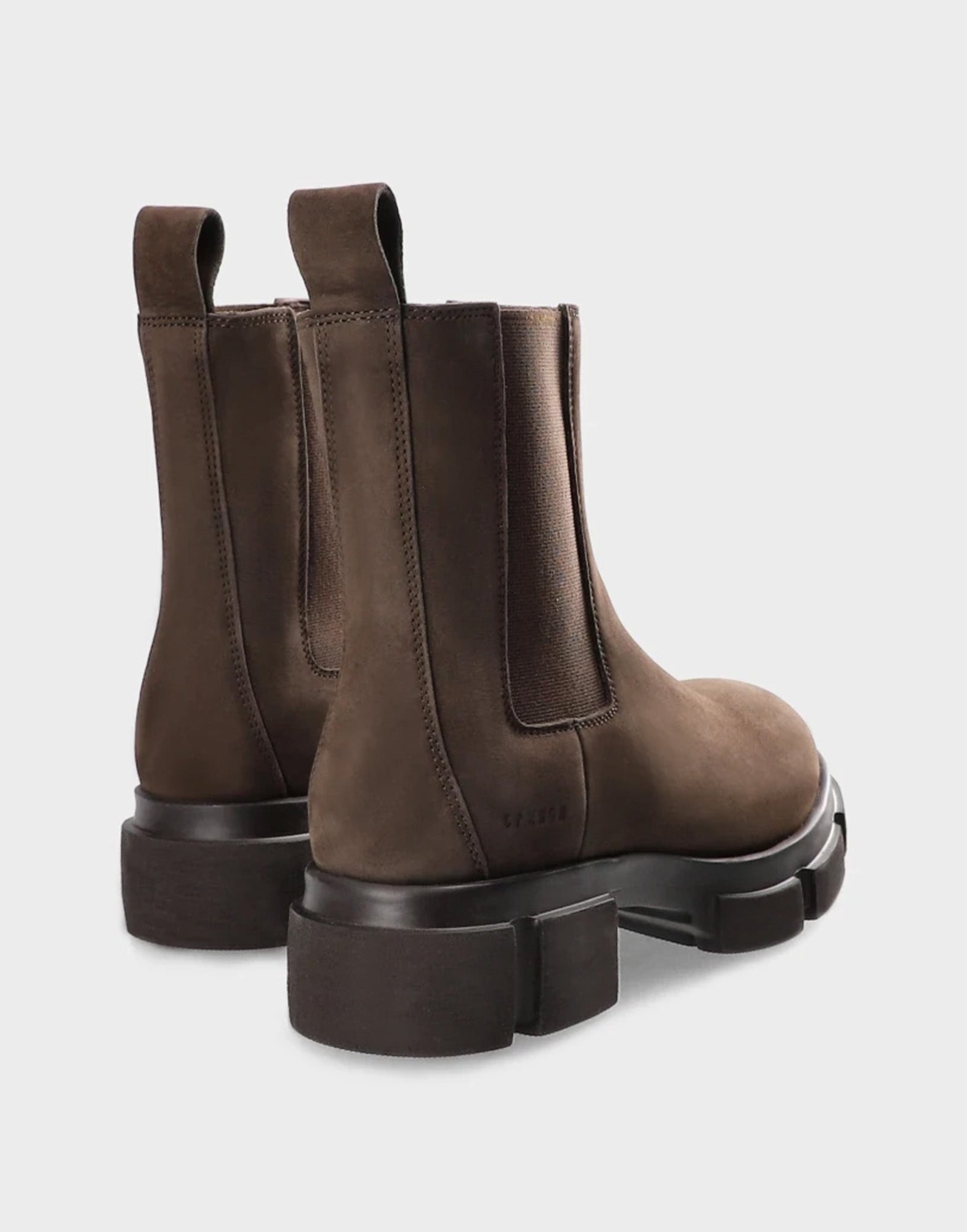 COPENHAGEN Chealsea Boots in Nabuk Chocolate