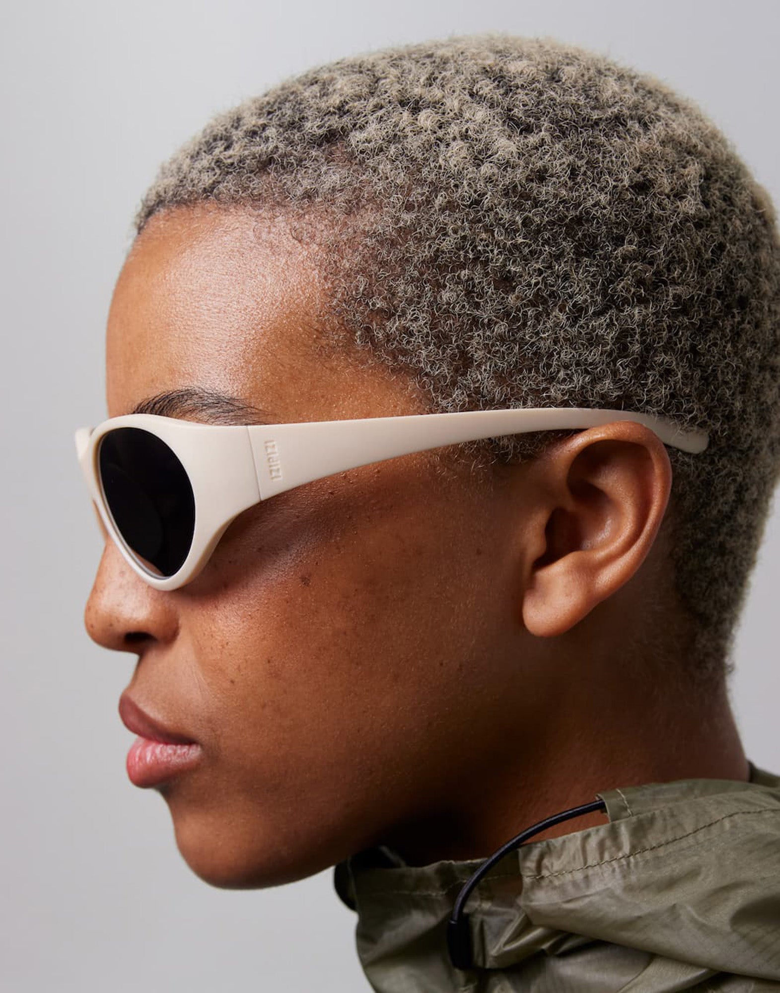 IZIPIZI Occhiali da Sole Horizon Polarized Sand