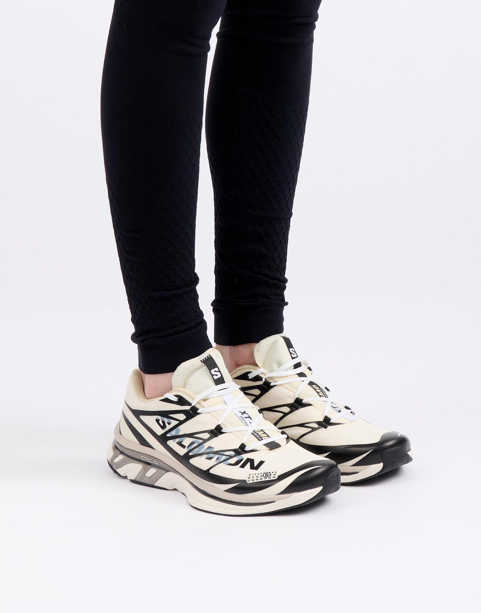 MM6 MAISON MARGIELA X Salomon Sneakers XT Vanilla Ice/Black/Green Haze