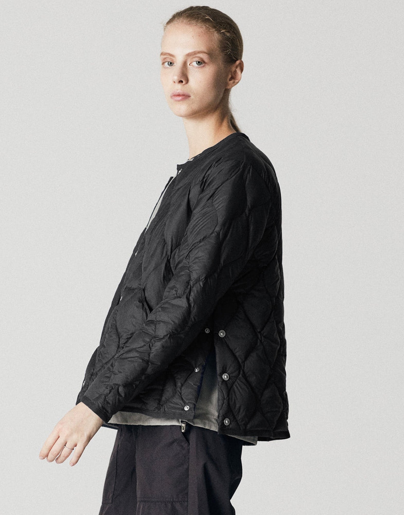 TAION Military Crew Neck Down Jacket Softshell Black