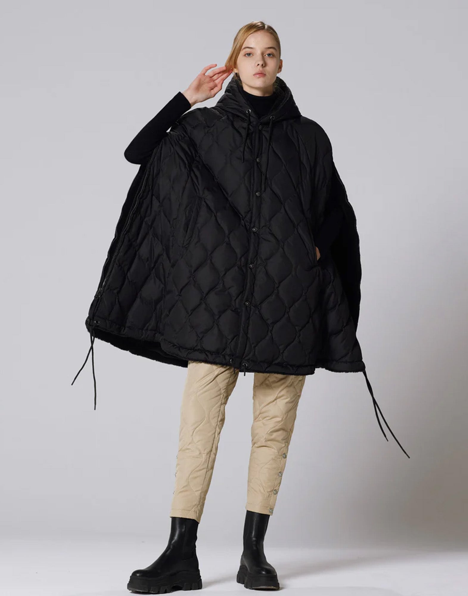 TAION Military Down Cape Nera