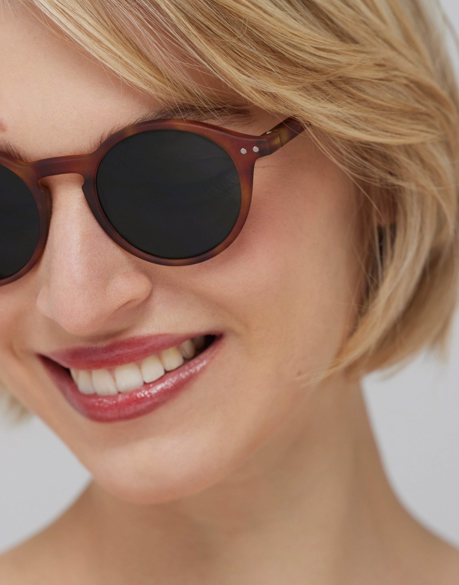 IZIPIZI Occhiali da Sole Mod. D Havane