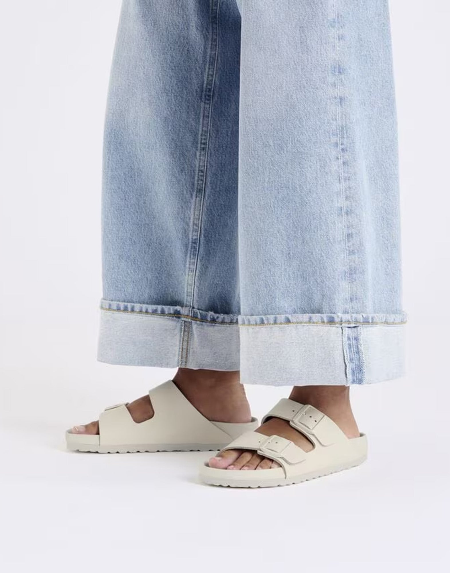 BIRKENSTOCK Arizona Exquisite in Pelle Eggshell