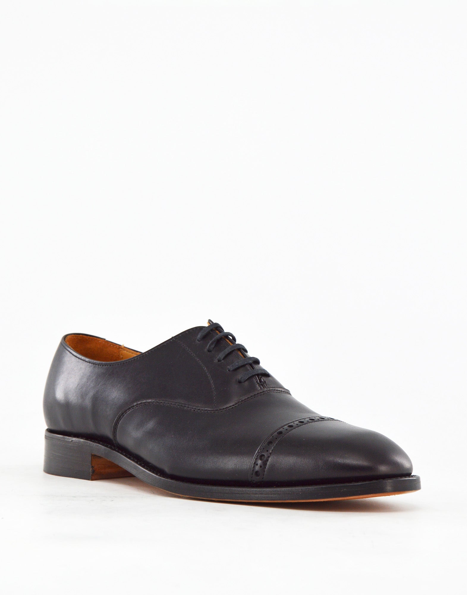 TRICKER'S Oxford Brogue in Pelle Fondo Cuoio Black