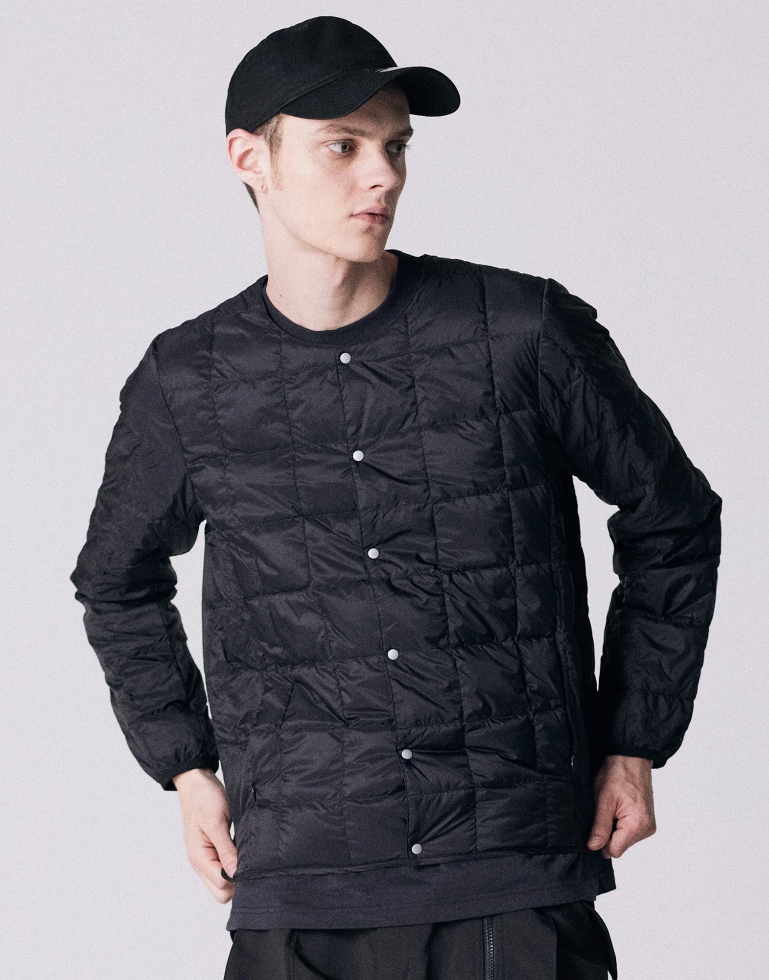 TAION Piumino Basic Line Black