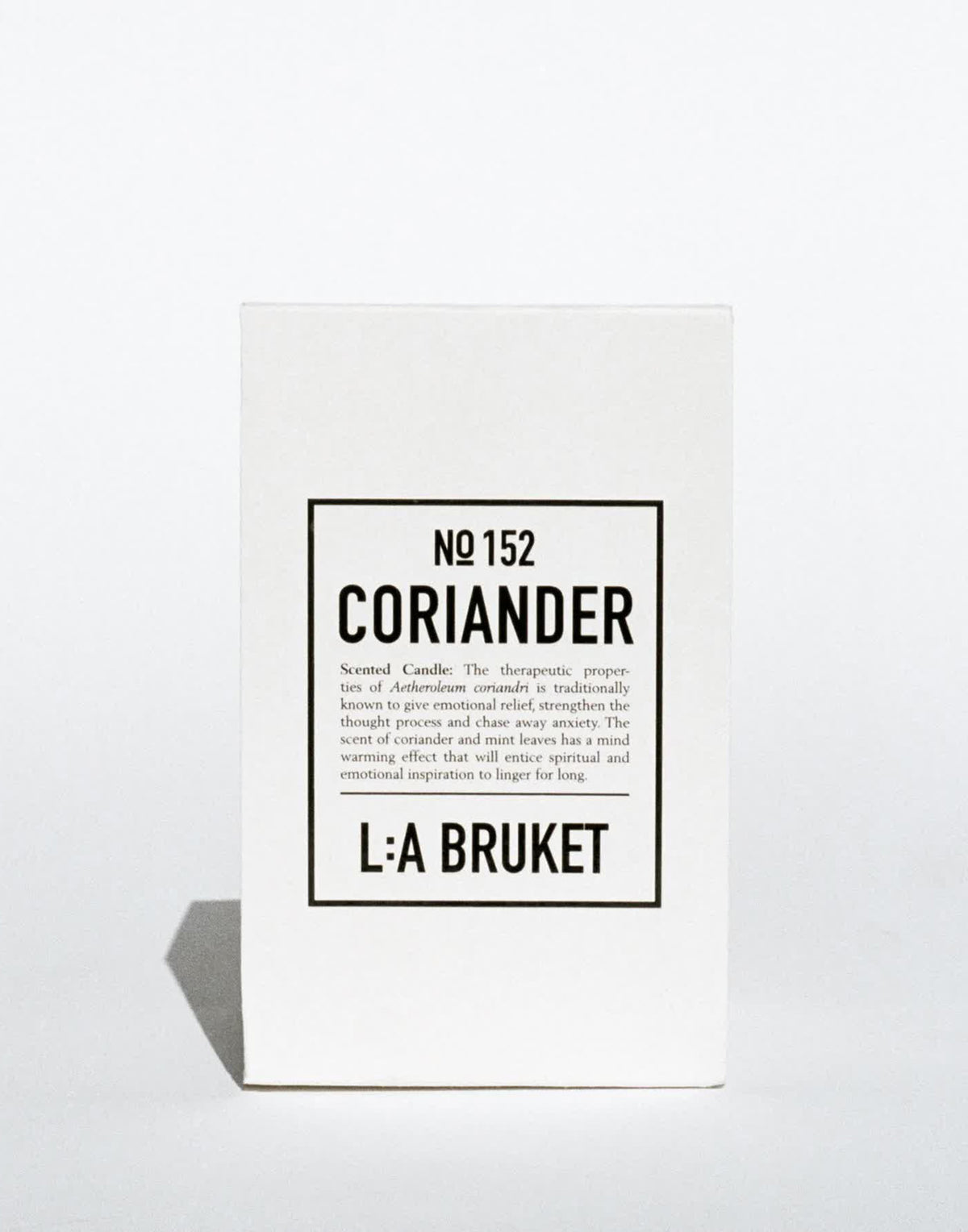 152 Coriander scented candle 260g