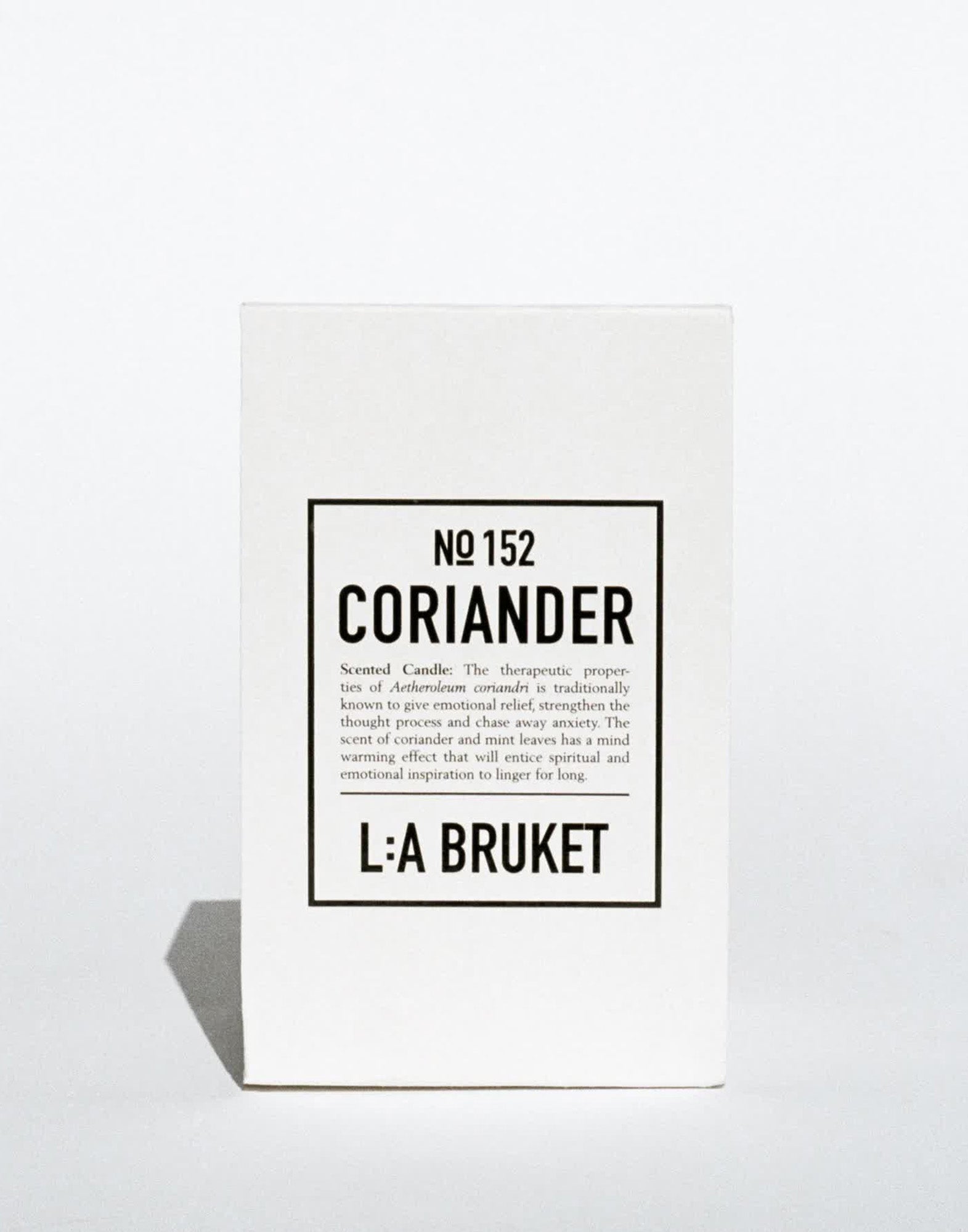 152 Coriander scented candle 260g