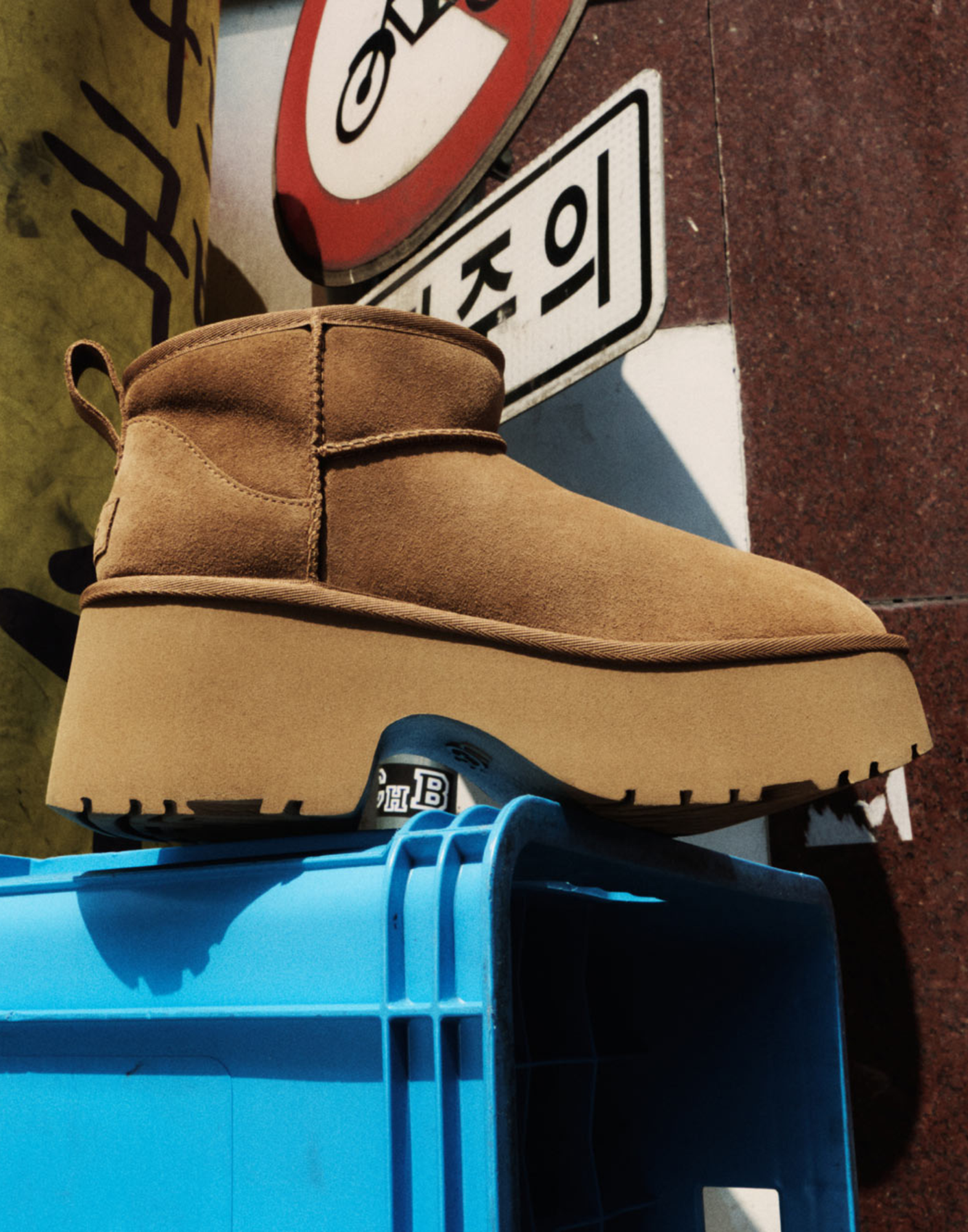 UGG Stivaletti Classic Ultra Mini New Heights Chestnut