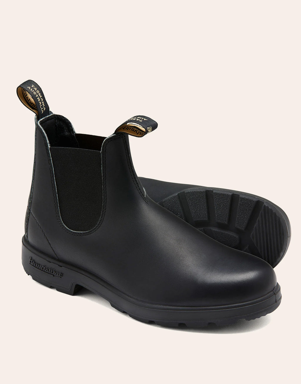 BLUNDSTONE 510 Originals Chelsea Boots Black