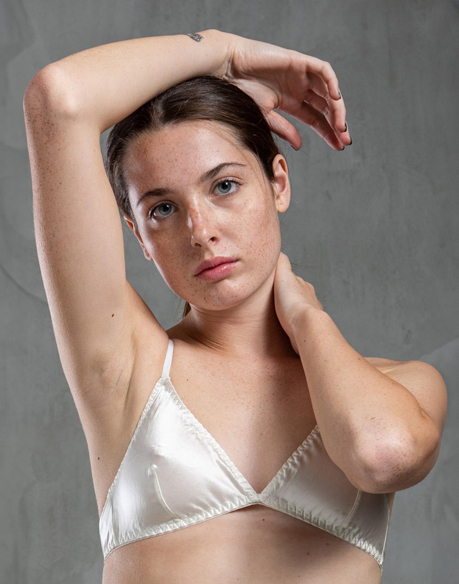 DOUUOD Reggiseno a Triangolo in Seta