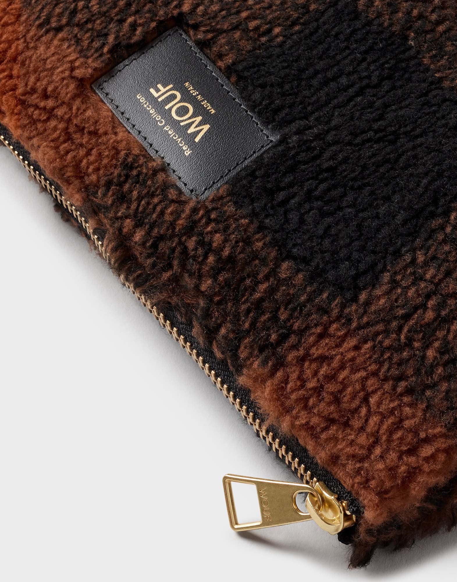 WOUF Pouch Brownie
