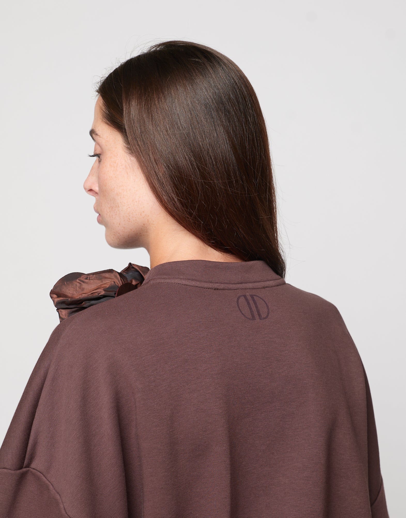 DOUUOD Felpa Boxy con Coulisse Moro