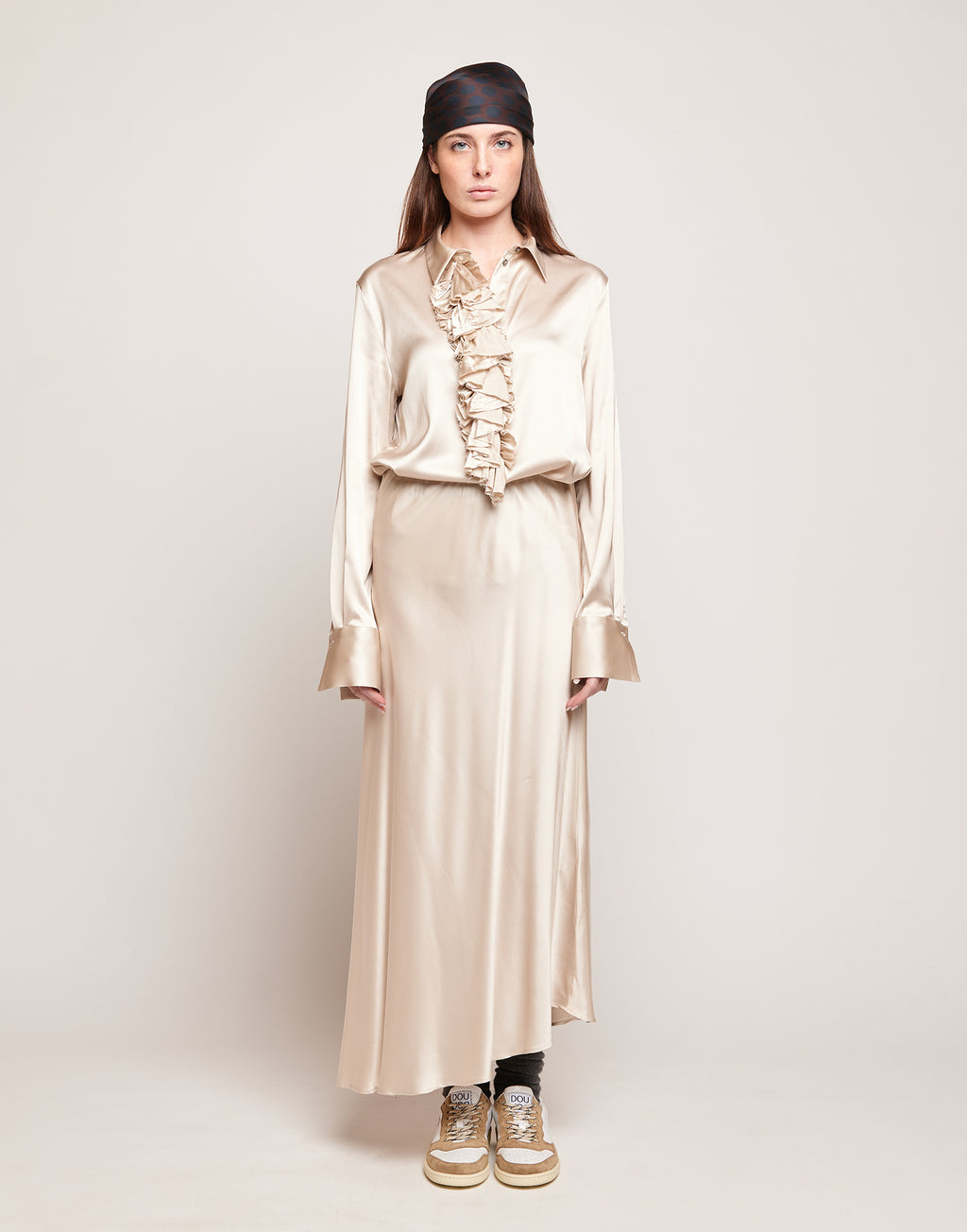 DOUUOD Camicia in Satin Stretch con Rouches Frontali Champagne
