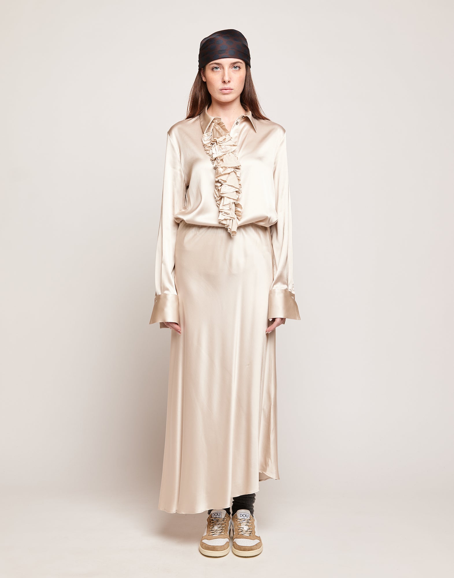 DOUUOD Camicia in Satin Stretch con Rouches Frontali Champagne