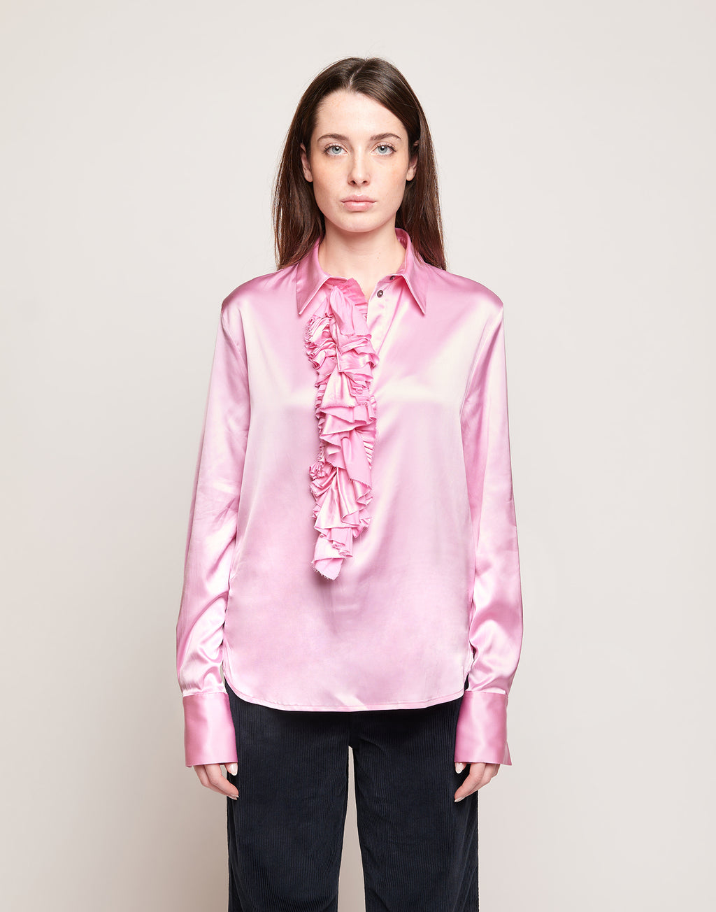DOUUOD Camicia in Satin Stretch con Rouches Frontali Bocciolo