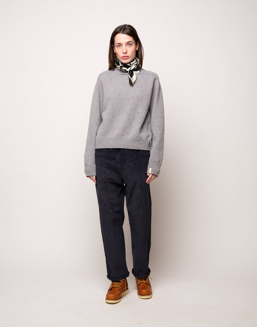 DOUUOD Maglia Collo Alto Genderless in Lana e Cashmere Fumo Melange