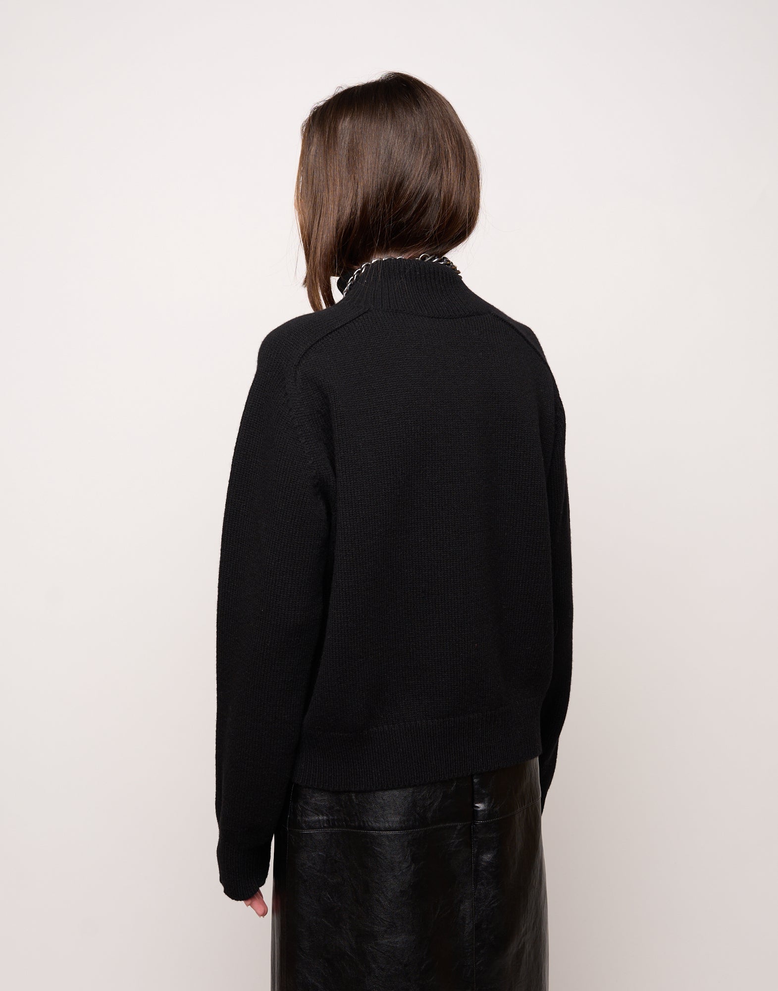 DOUUOD Maglia Collo Alto Genderless in Lana e Cashmere Nero