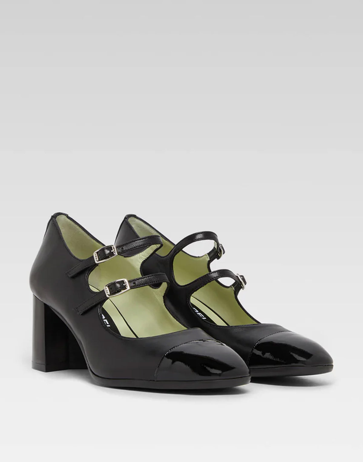 CAREL Mary Jane Cherry in Pelle Nera e Vernice