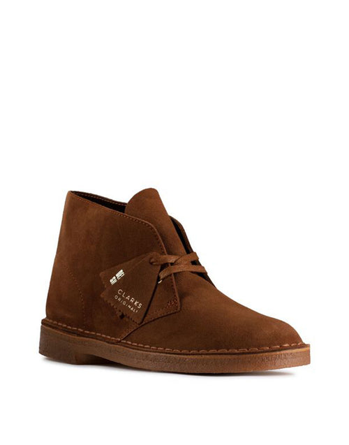 Bottines Desert Boot CLARKS en daim couleur Cola