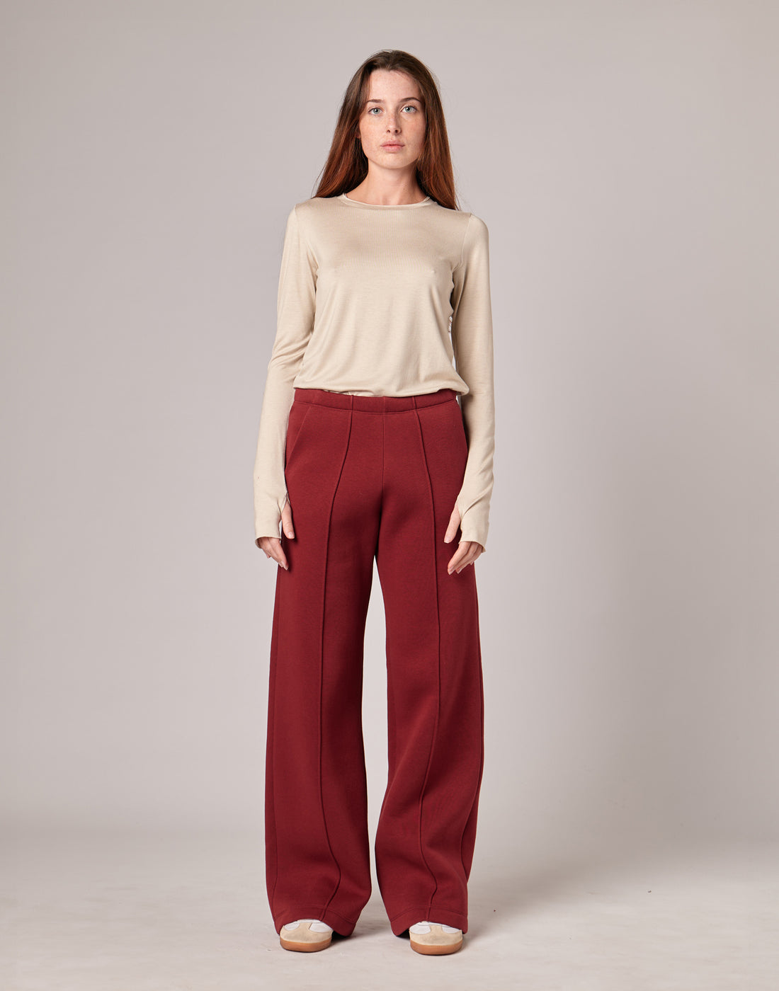 DOUUOD
T-shirt a Manica Lunga in Jersey di Viscosa Stretch Stucco