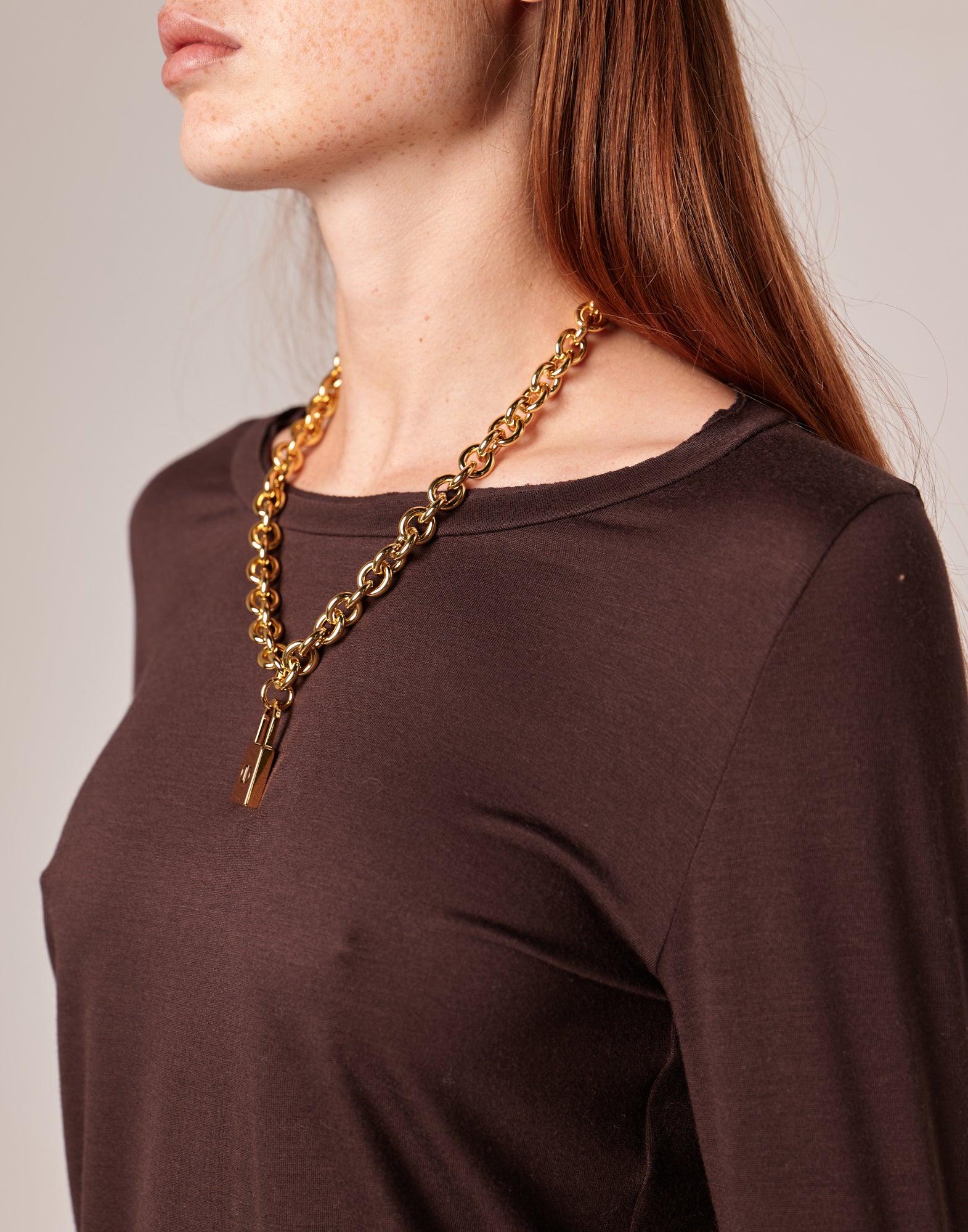 DOUUOD T-shirt a Manica Lunga in Jersey di Viscosa Stretch con Scollo Ampio Ciocco