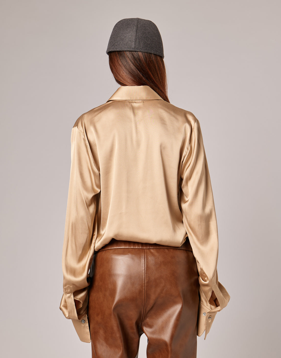 DOUUOD Camicia a Uomo in Raso Stretch Oro