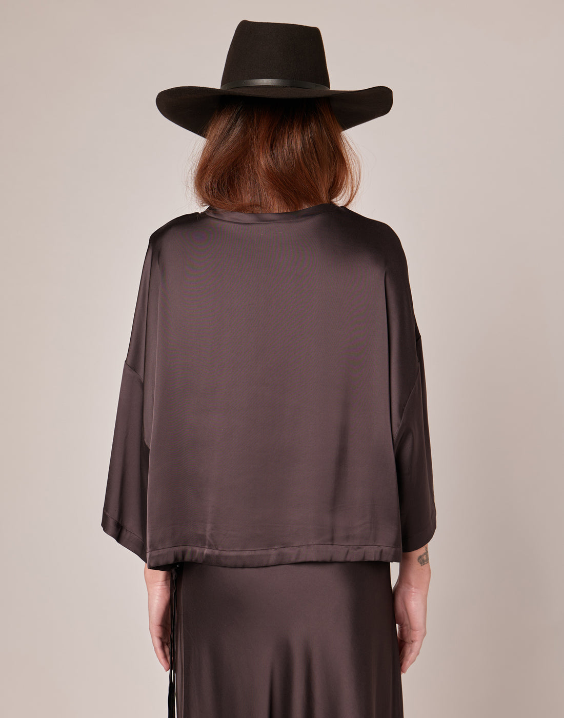 DOUUOD T-shirt Ampia in Raso Stretch con Coulisse Ciocco