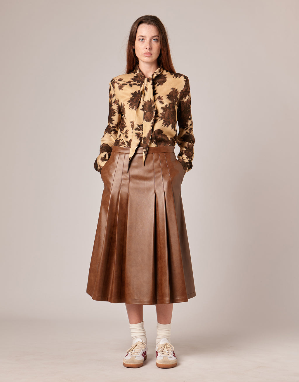 DOUUOD Camicia con Collo a Nastro in Twill con Stampa Floreale
