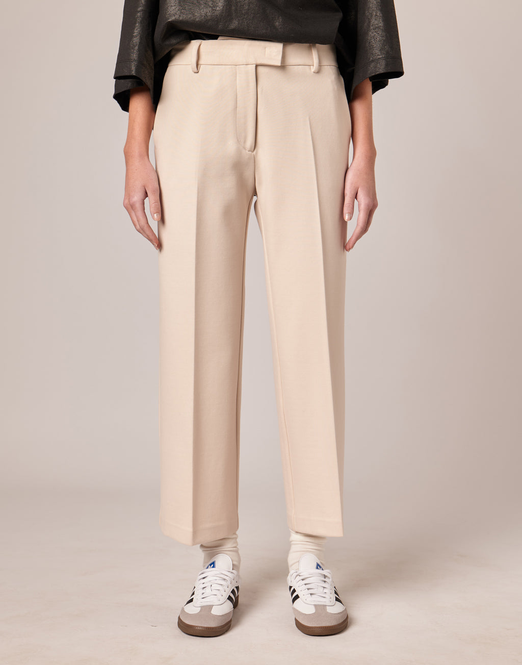 DOUUOD Pantalone Lungo Flair in Punto Milano Stucco
