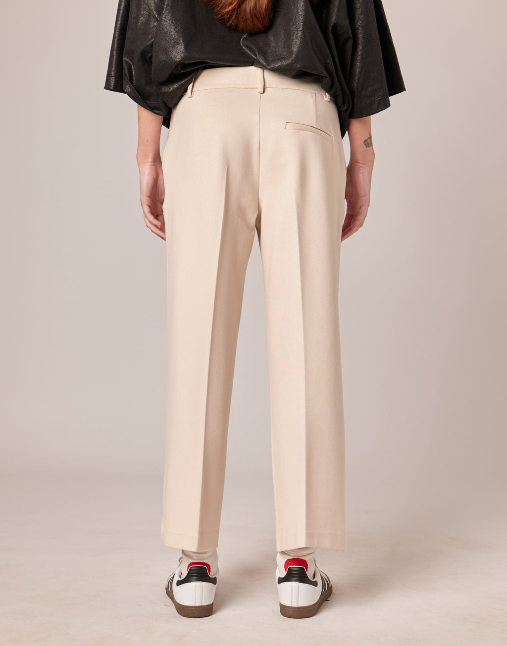 DOUUOD Pantalone Lungo Flair in Punto Milano Stucco