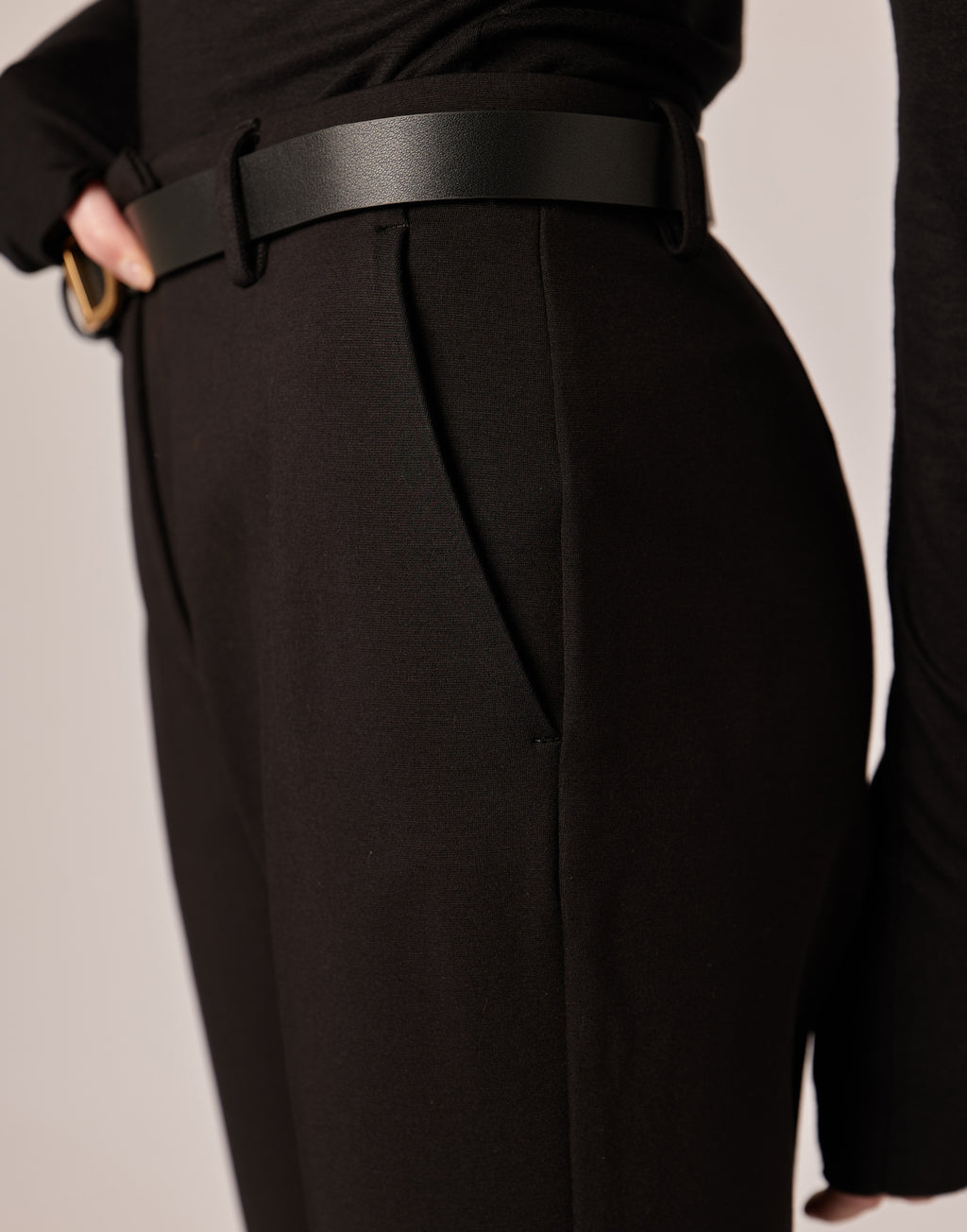 DOUUOD Pantaloni Flare in Punto Milano Nero