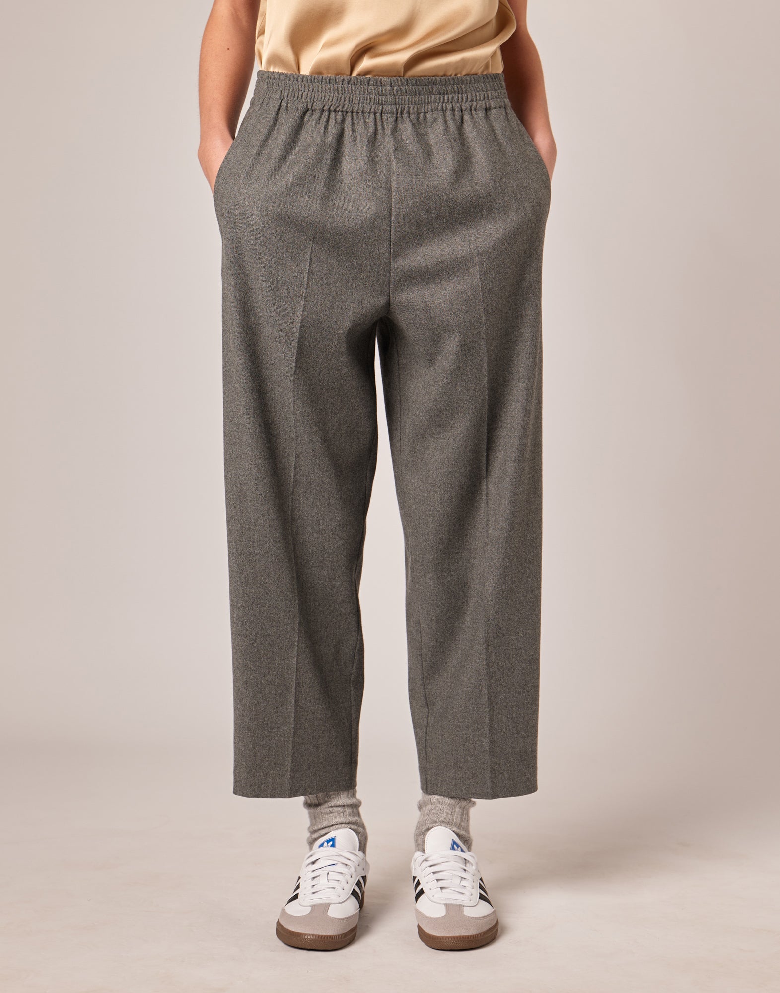 DOUUOD Pantaloni Japan in Flanella Misto Lana Stretch Grigio Fumo