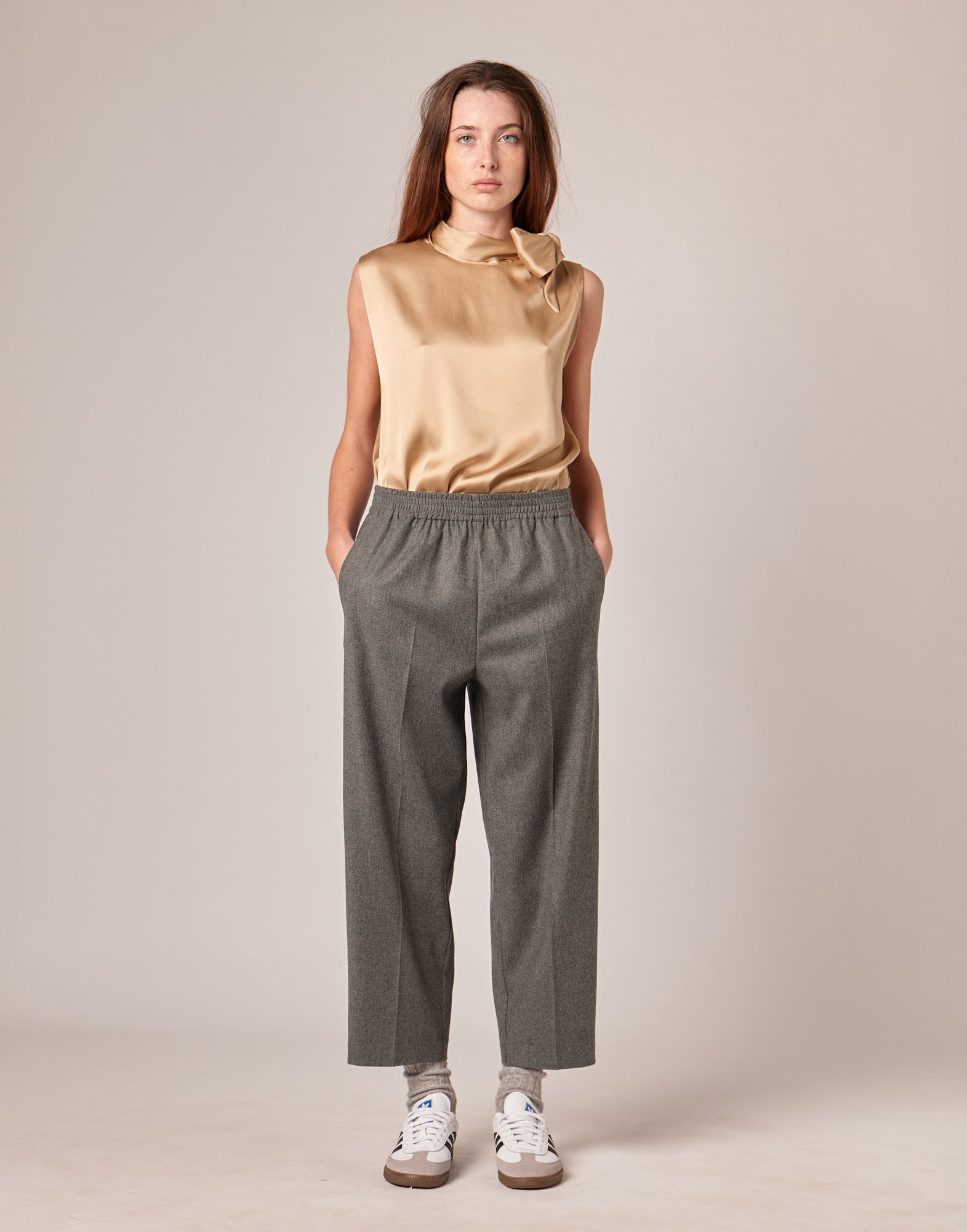 DOUUOD Pantaloni Japan in Flanella Misto Lana Stretch Grigio Fumo