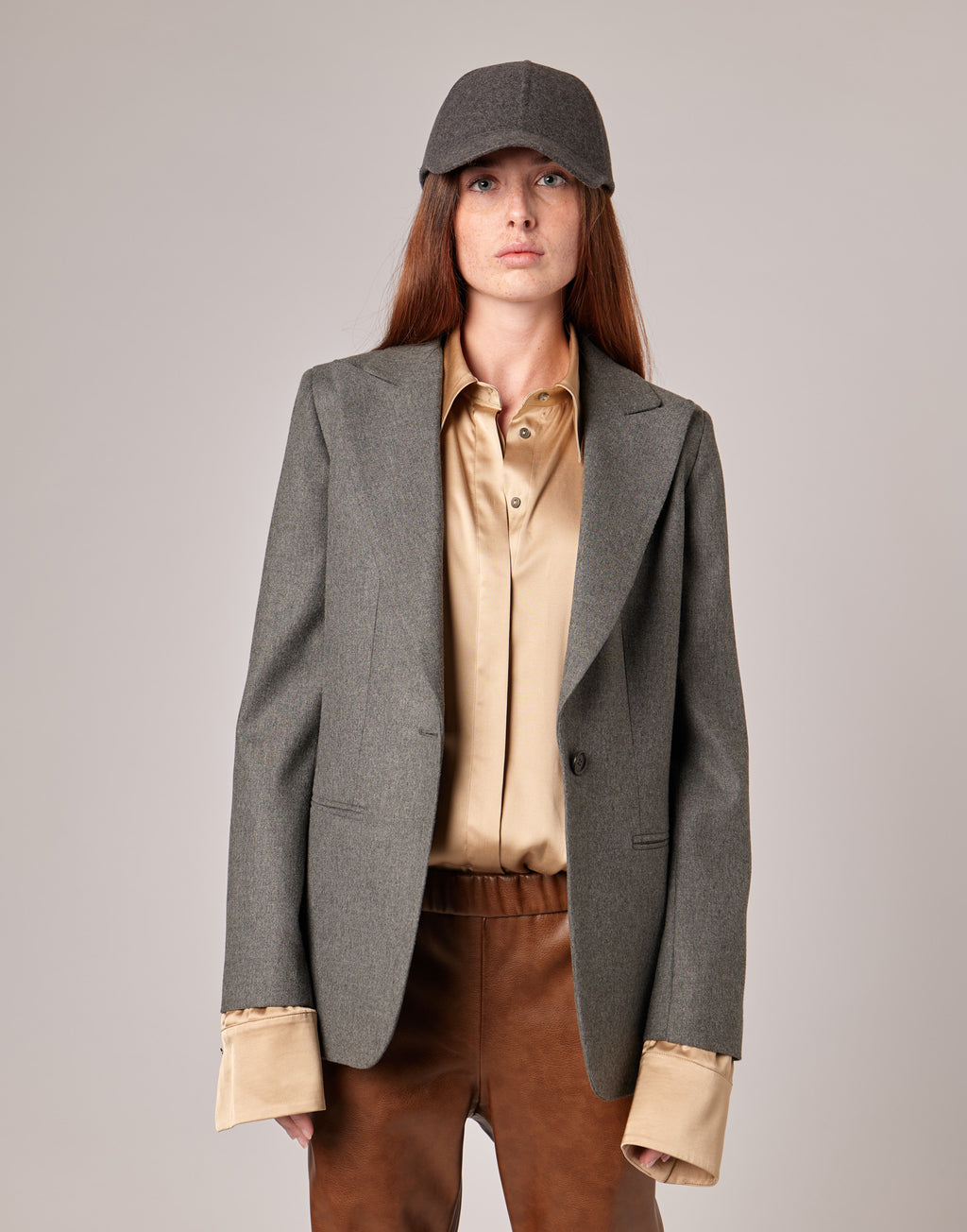 DOUUOD Giacca Monopetto Dritta in Flanella Misto Lana Stretch Grigio Fumo