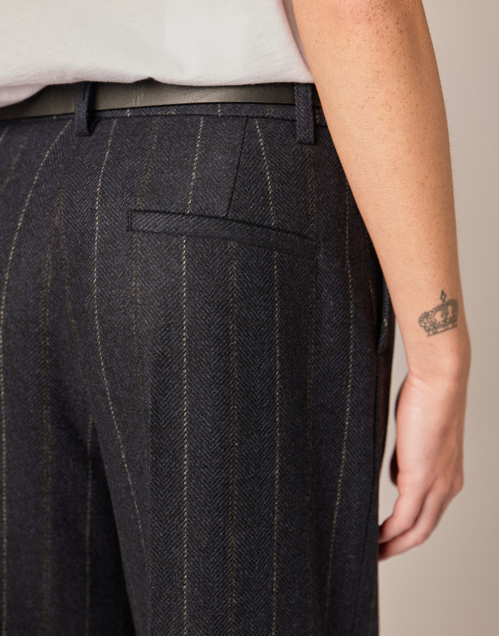 DOUUOD Pantaloni Lunghi Ampi in Microresca Gessata Stretch