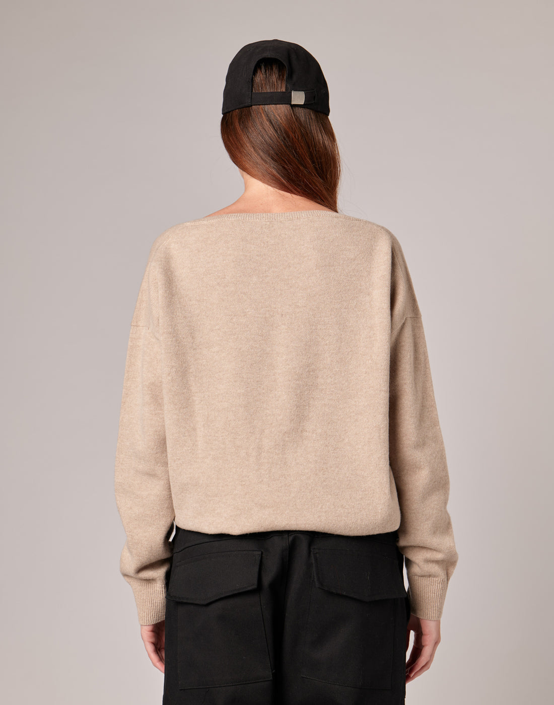 DOUUOD Maglione Ampio a V in Lana Extrafine/Cashmere Vaniglia