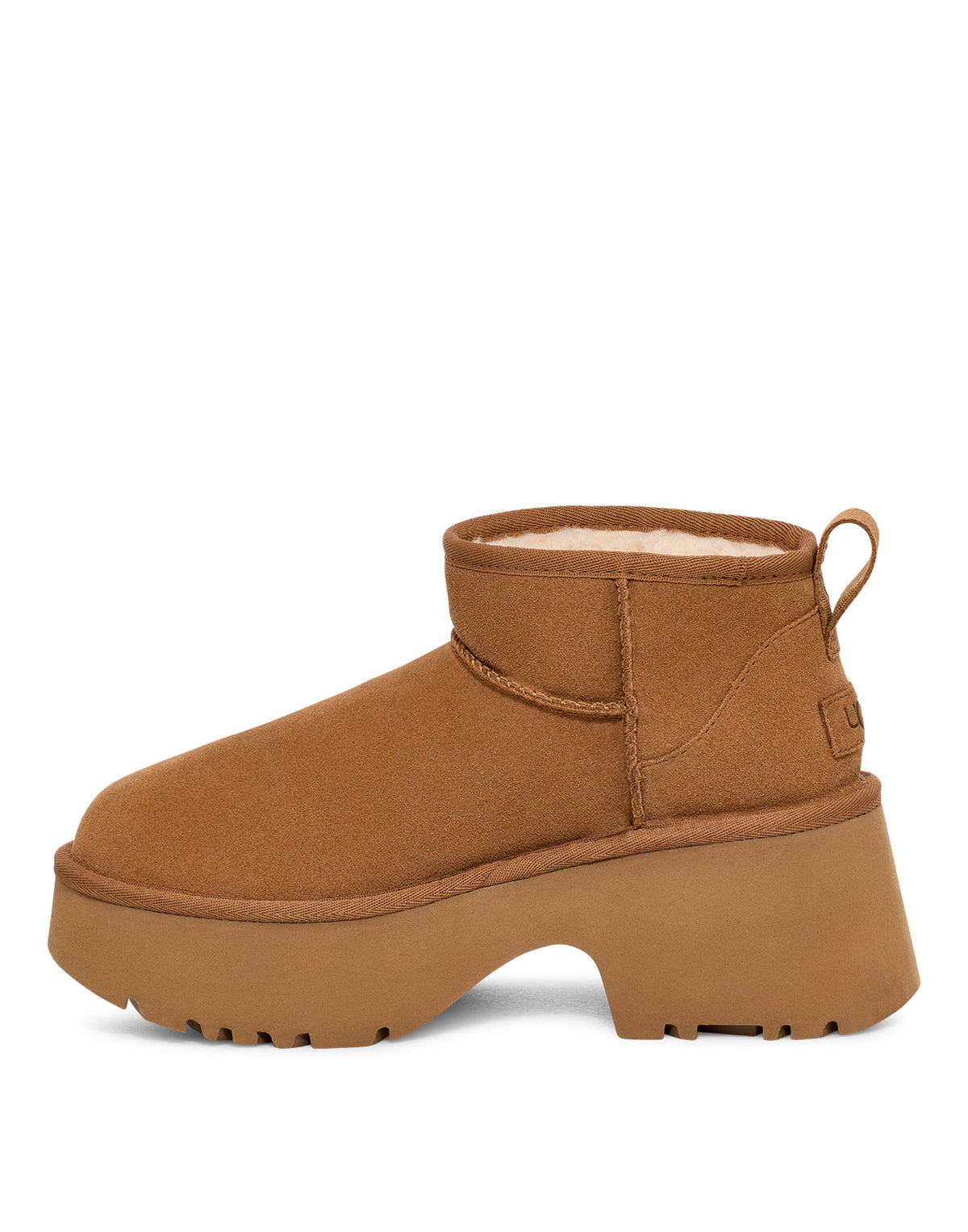 Bottines UGG Classic Ultra Mini New Heights couleur châtaigne