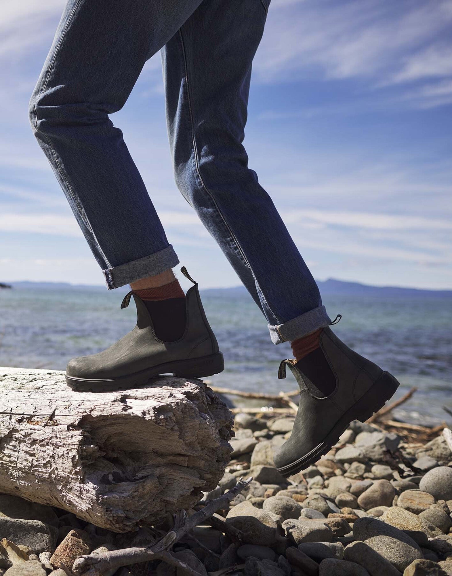 BLUNDSTONE 587 Classics Chelsea Boots Rustic Black
