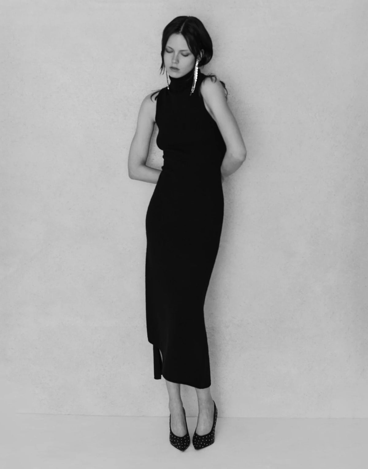 CIRCUS HOTEL Abito Dolcevita Smanicato in Cashmere Nero