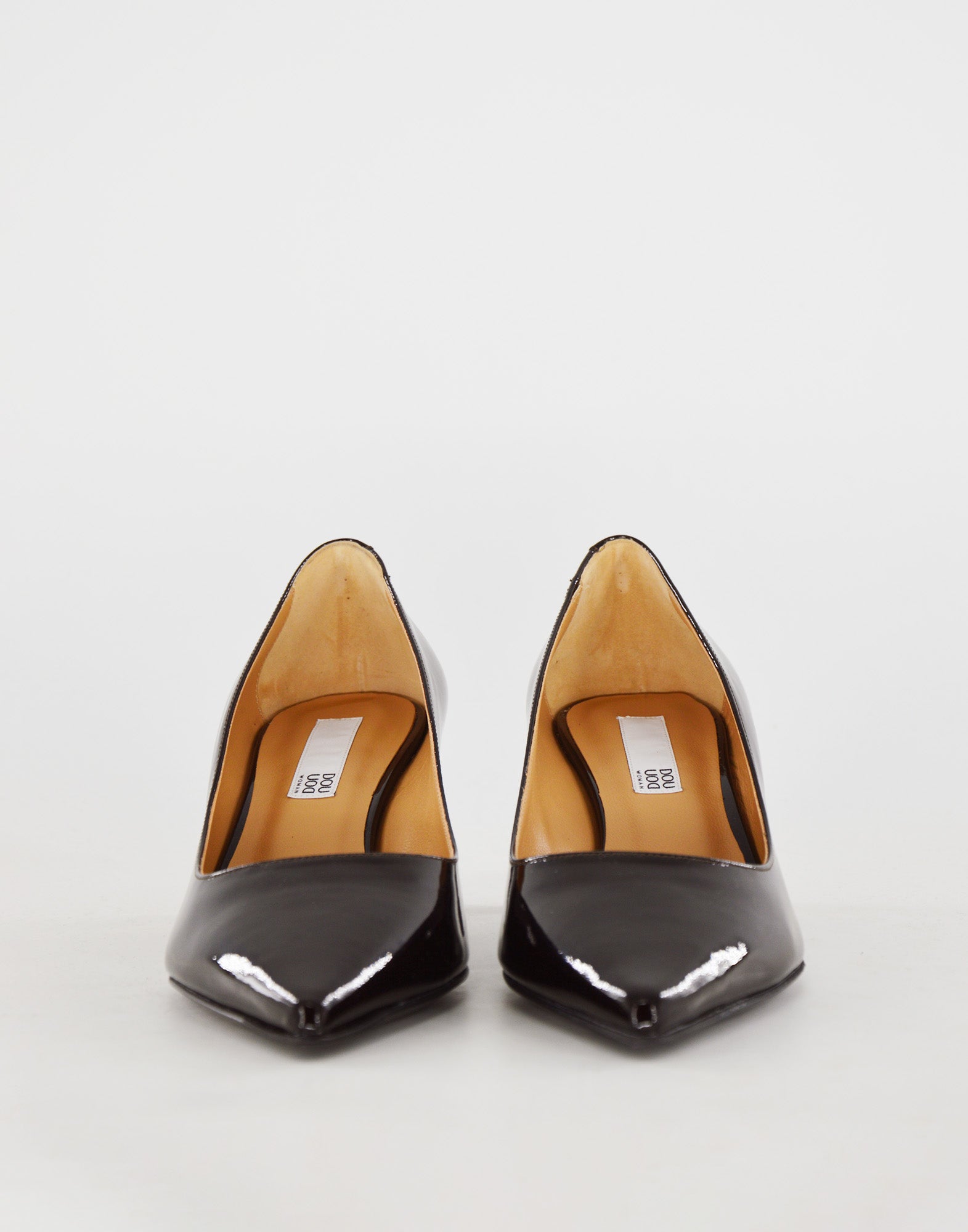 DOUUOD Décolleté in vernice a Punta Testa di Moro